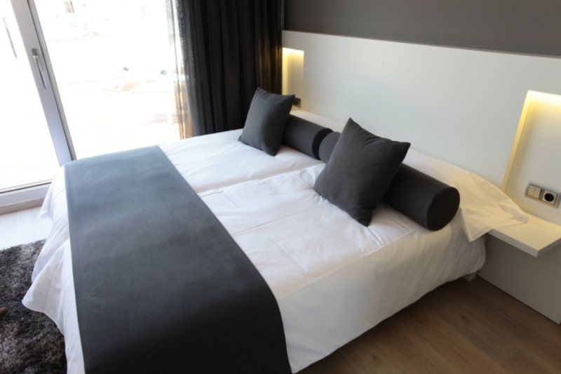 Mar Calma Hotel ปอร์ต เด โปเญนซา ภายนอก รูปภาพ